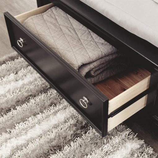 Detail Tempat Tidur Utama Minimalis 1
