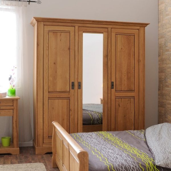 Guernsey3doorwardrobe