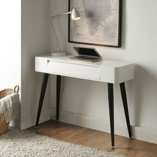Meja Kantor Scandinavian