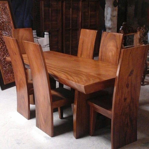 Set Meja Makan Trembesi Jakarta