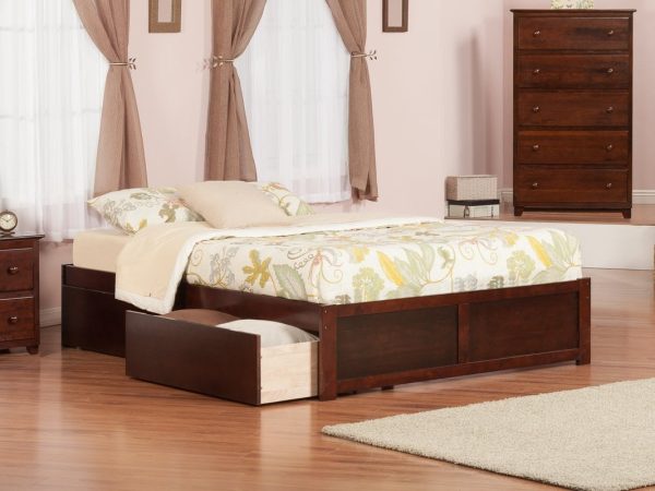 Tempat Tidur Jati Sederhana