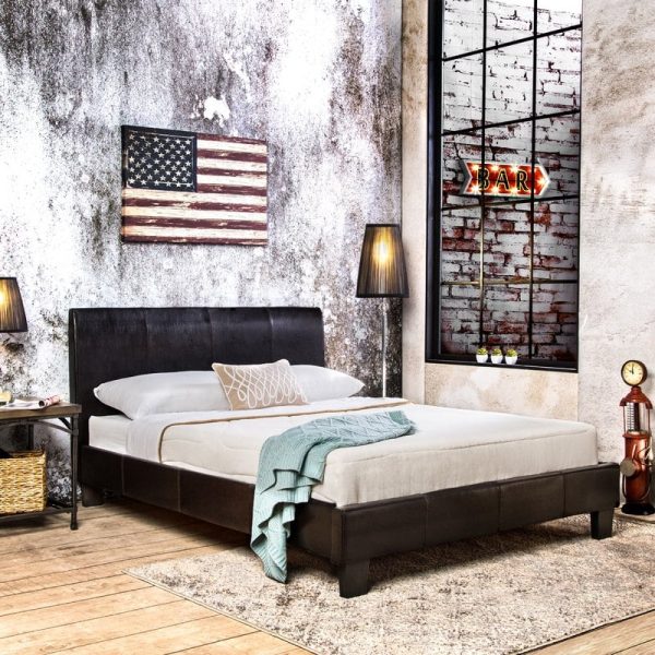 Tempat Tidur Pengantin