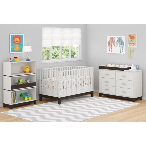 Satu Set Tempat Tidur Bayi