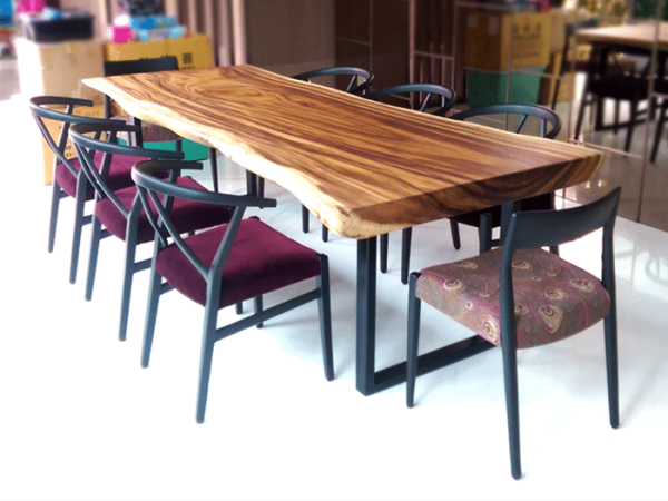 Set Meja Makan Trembesi Minimalis Modern
