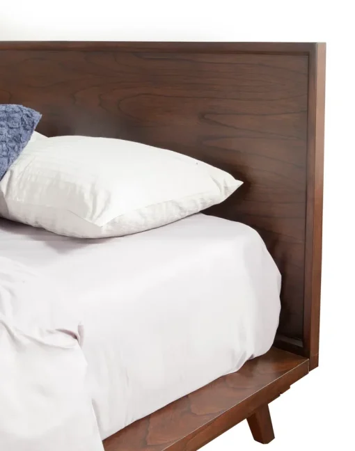 Capricorn Tempat Tidur Scandinavian Kayu Jati Solid