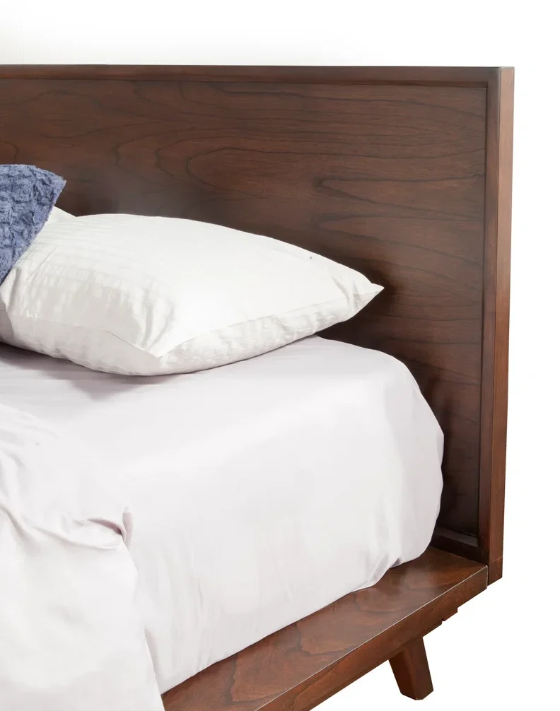 Capricorn Tempat Tidur Scandinavian Kayu Jati Solid4