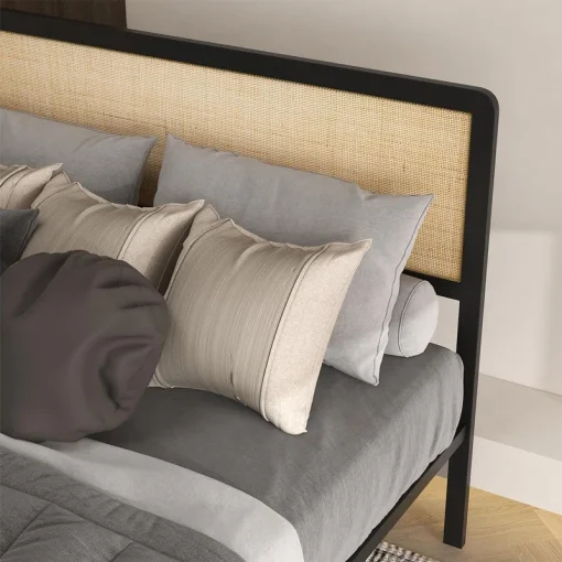 Zanarra Tempat Tidur Kayu Jati Kombinasi Rotan Sintetis