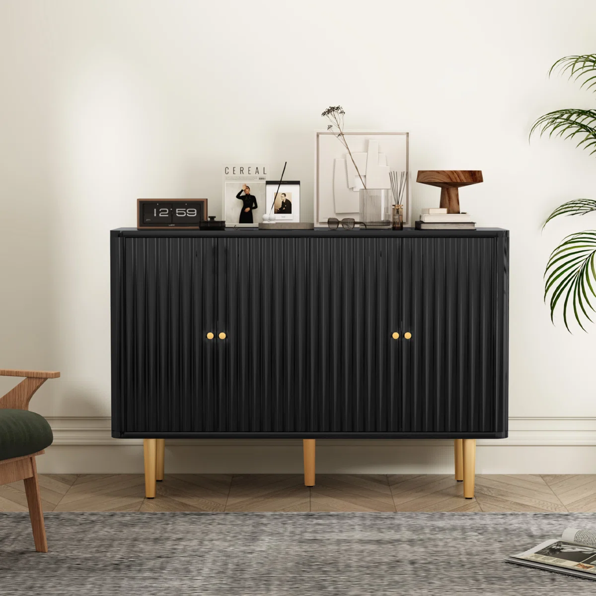 Sella Lemari Kabinet 4 Pintu Cat Duco