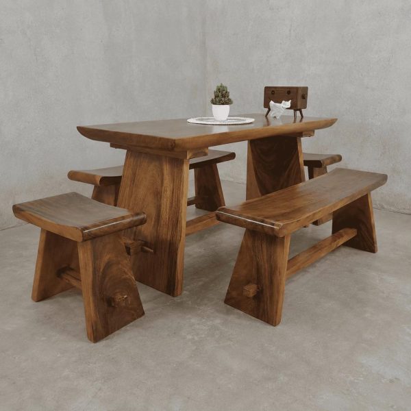 Geka Set Meja Makan Sate Kayu Solid Trembesi Jepara